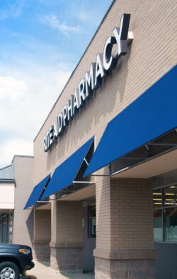 Rite Aid Pharmacy | Ohio Field Applied Thin Brick Example